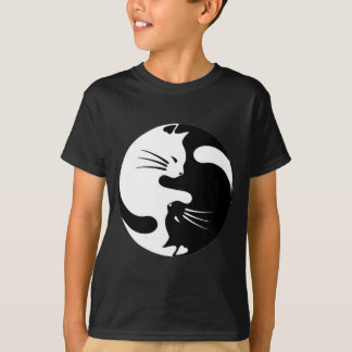 black and white yinyang cats T-Shirt