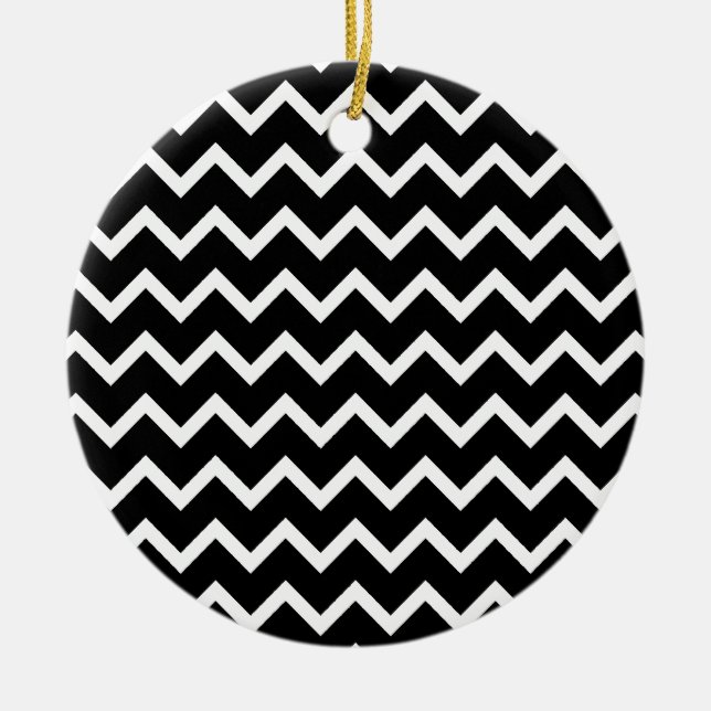 Black and White Zig Zag Pattern. Ceramic Ornament (Front)