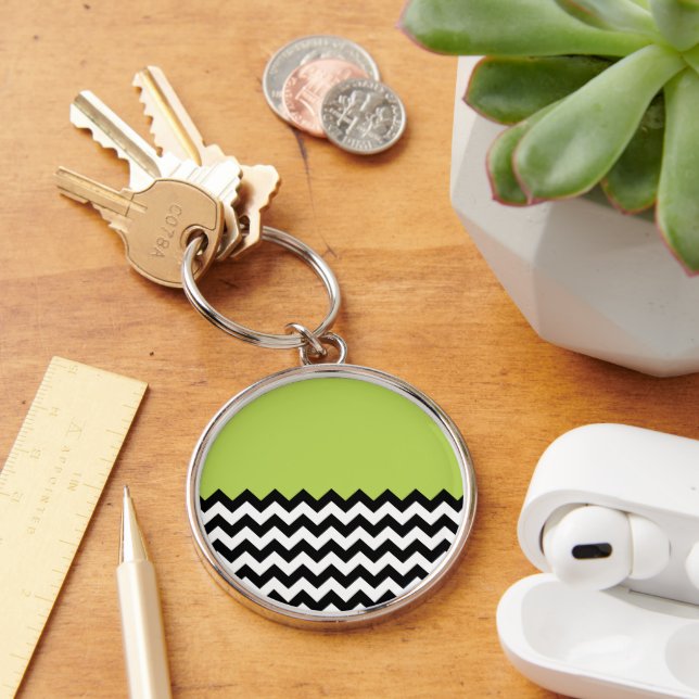 Black and White Zigzag Pattern, Chevron, Green Key Ring (Desk)