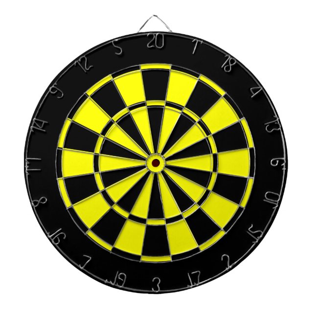 black and yellow dartboard (Front)