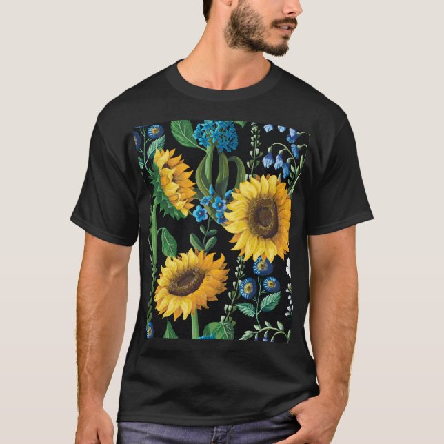 Black Background Sunflower Pattern T-Shirt (Front)