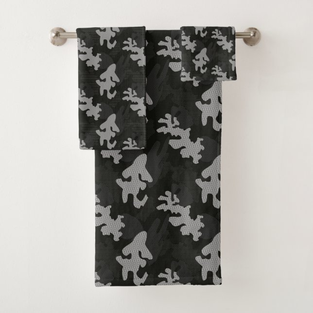Black Camouflage Pattern Bath Towel Set (Insitu)