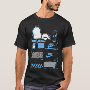 Black Carolina 5 AJ5 Snoopy Sneaker Collector T-Shirt