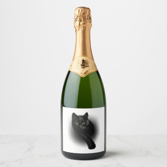 Black Cat Filing Nails Sparkling Wine Label (Front)
