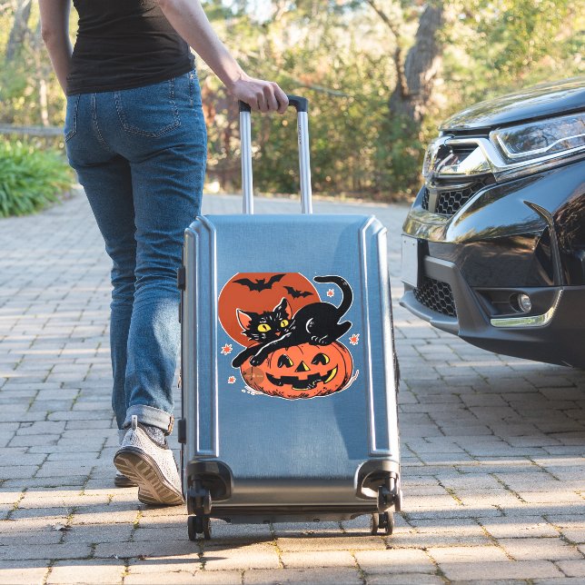 Black Cat, Nostalgic Halloween Classic T-Shirt (Suitcase Insitu)