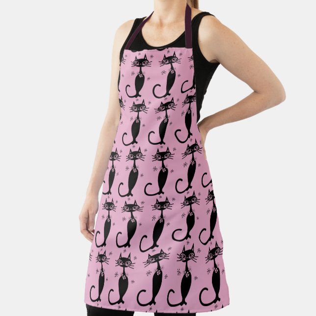 BLACK CAT RETRO PINK APRON (Insitu)