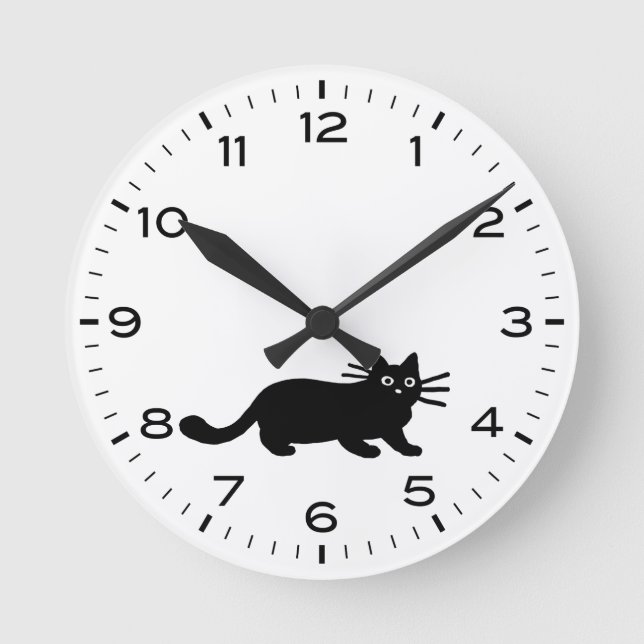 Black Cat Round Clock (Front)