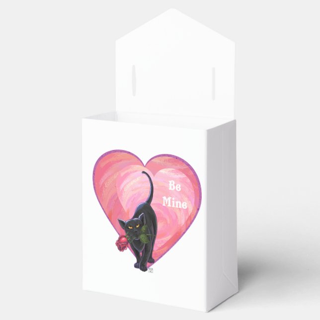 Black Cat Valentine's Day Favour Box (Opened)