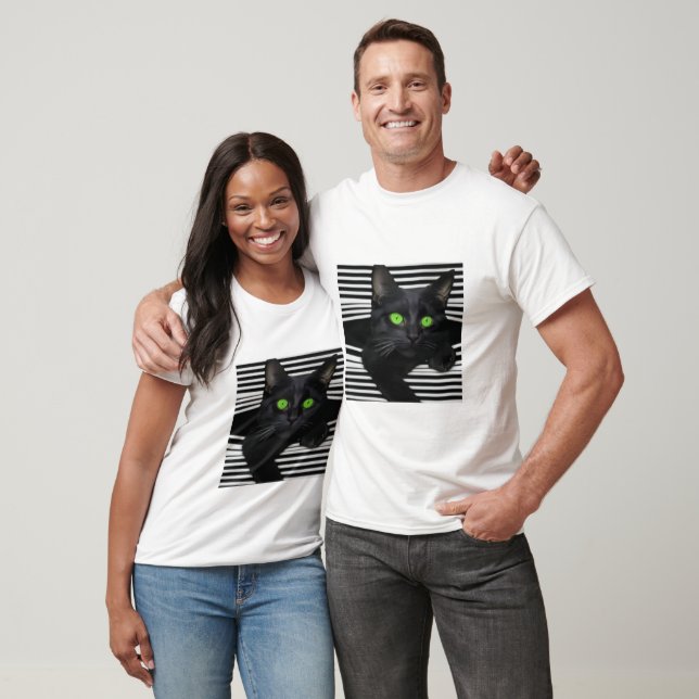 Black Cat with Green eyes T-Shirt (Unisex)