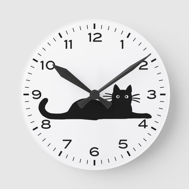 Black Cat with Numbers and Minutes Round Clock (Front)