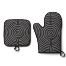 BLACK CIRCLE LABYRINTH FINE ART IN GRAY