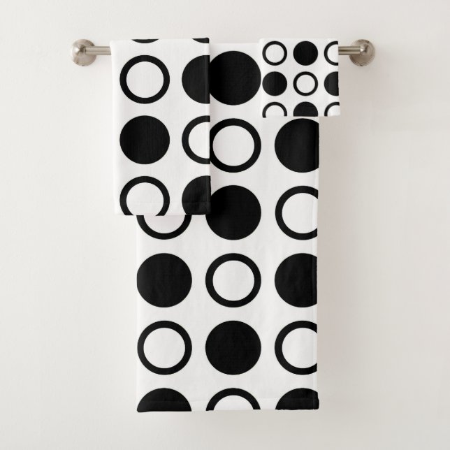 Black Circles and Polka Dots Bath Towel Set (Insitu)