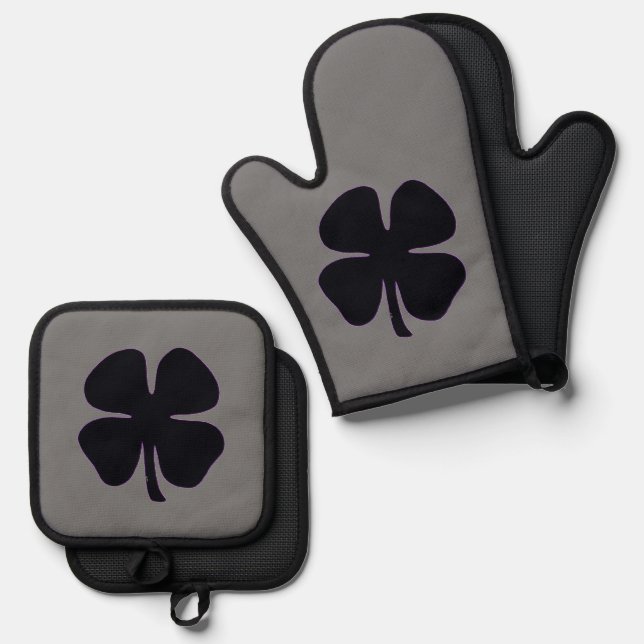 Black Clover grey oven mitts pot holders Oven Mitt & Pot Holder Set (Front/Back)