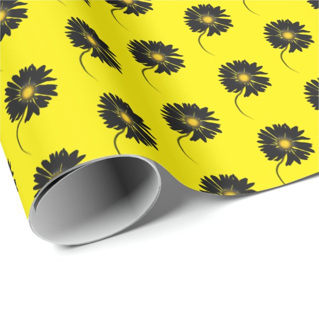 black daisy on yellow wrapping paper (Roll Corner)