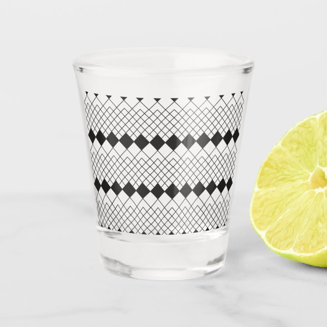 Black diamond shapes pattern shot glass (Front)