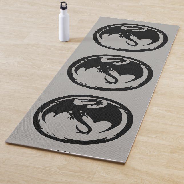 Black Dragon grey exercise mat (In Situ)