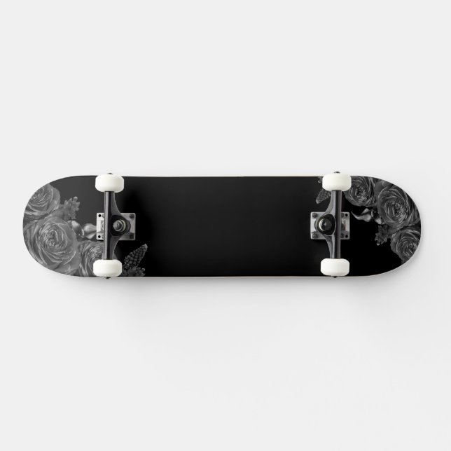 Black flowers composition skateboard (Horz)