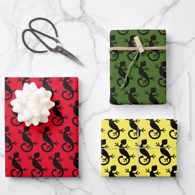 Black Gecko Lizard Wrapping Paper Sheet (Front)