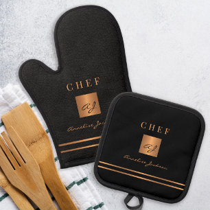 Black gold chef monogram modern kitchen oven mitt & pot holder set
