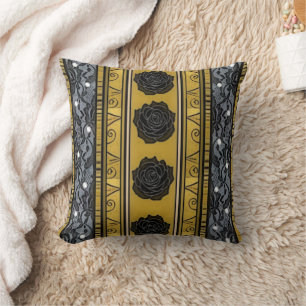 Black Gold : Cushion