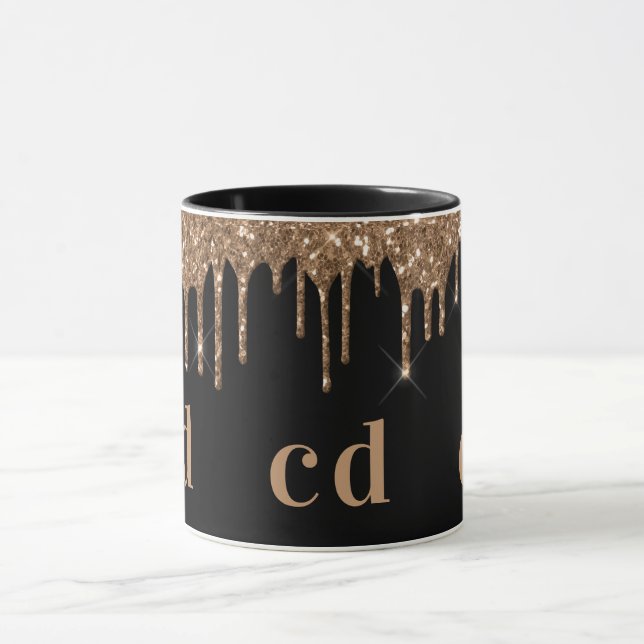 Black gold glitter drips monogram sparkle elegant mug (Center)