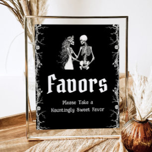 Black Gothic Halloween Skeleton Favours Sign  