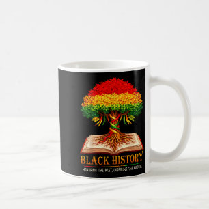 Black history month honouring past inspiring futur coffee mug