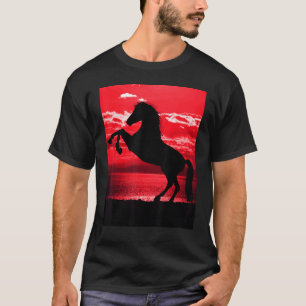 Black Horse Rearing Red Sky Mountain Red Water Pon T-Shirt