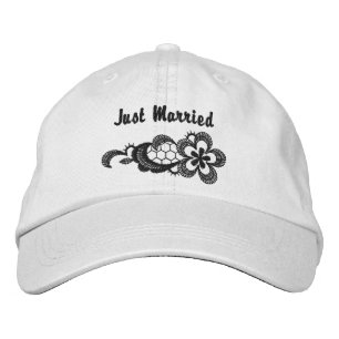 Black Lace Wedding - Just Married Hat