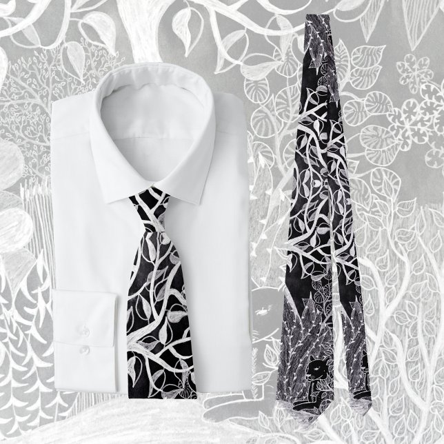 Black panther in the jungle - pencil drawing     tie (Creator Uploaded)