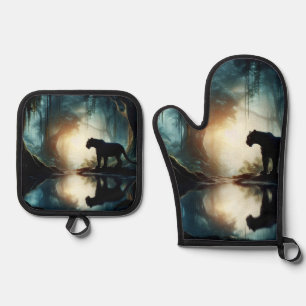 Black Panther Reflected in Pool of Water in Jungle Oven Mitt & Pot Holder Set