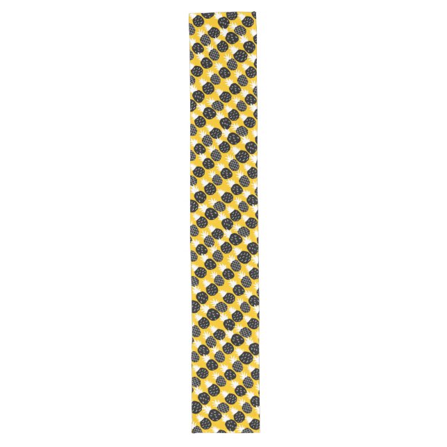 Black pineapples long table runner (Front)
