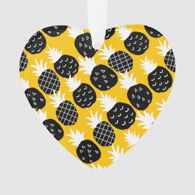Black pineapples ornament (Front)