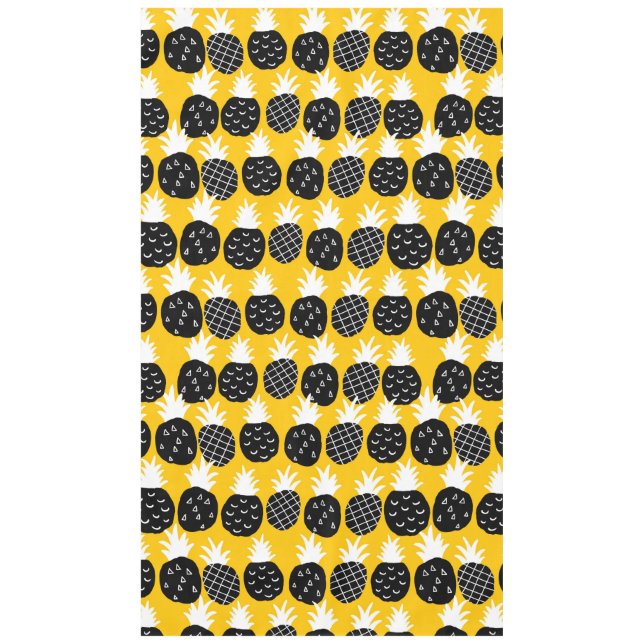 Black pineapples tablecloth (Front)