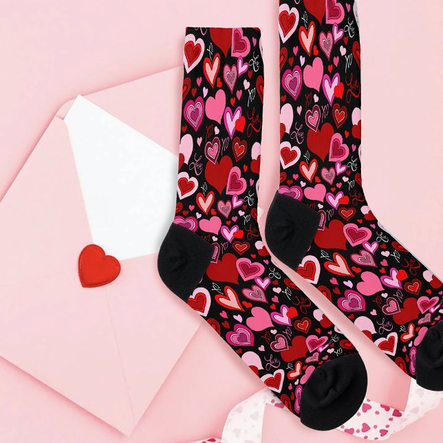 Black Pink Red Hearts Love Pattern Socks (Creator Uploaded)