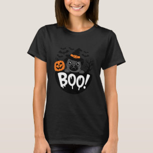 Black Pug Witch Hat Bats Spooky Pumpkin Halloween  T-Shirt