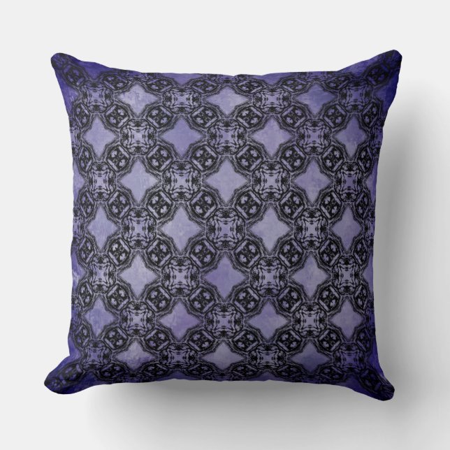 Black & Purple Diamond Chains Pattern Cushion (Front)