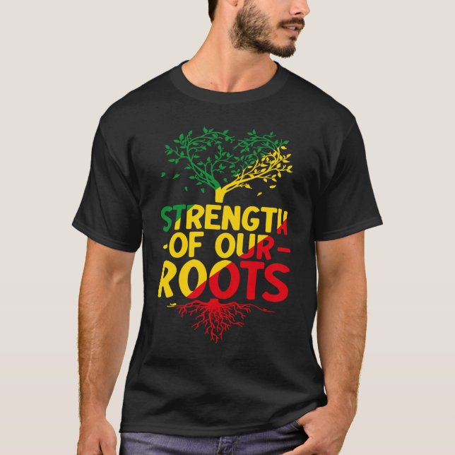 Black Roots Black Power African American Pride Bla T-Shirt (Front)