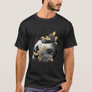 Black Roses with skull on black Gothic T-Shirt