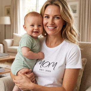 Black Script Established Mum Modern Minimalist T-Shirt