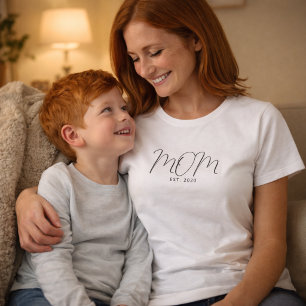 Black Script Established Mum T-Shirt