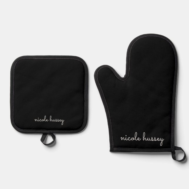 Black Script | Stylish Monogram Modern Oven Mitt & Pot Holder Set (Front)
