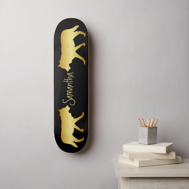 Black Skateboard Gold wolves personalised (Wall Art)