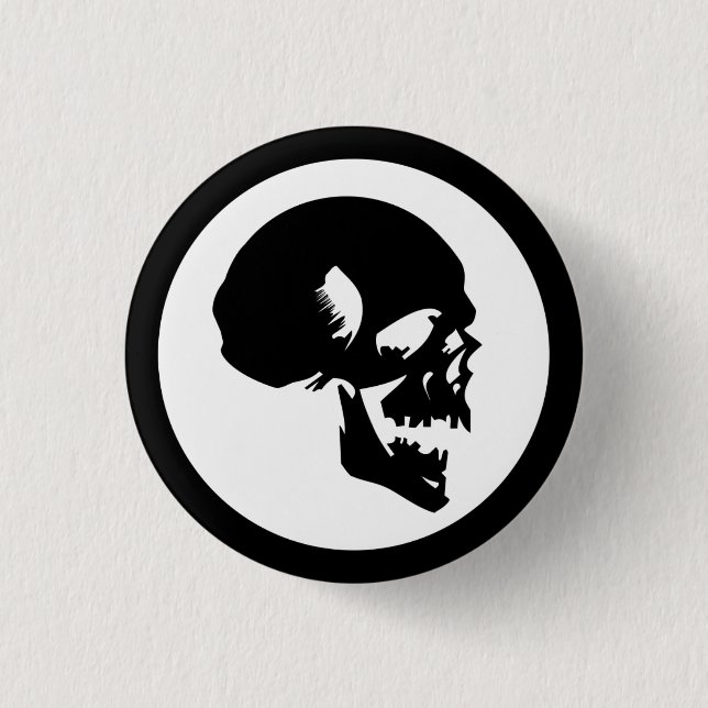 Black skull 3 cm round badge (Front)