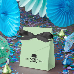 Black Skull Trick Treat green tent favour boxes sm