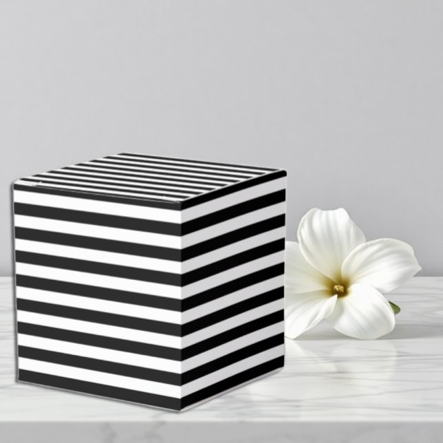 Black Stripes Favour Box (Creator Uploaded)