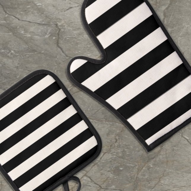 Black Stripes Oven Mitt & Pot Holder Set (Creator Uploaded)