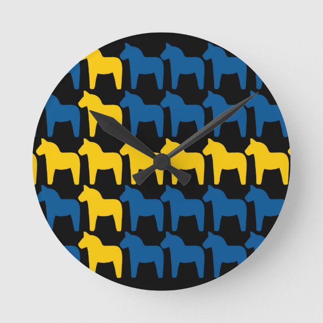 Black Sweden Dala Flag Round Clock (Front)