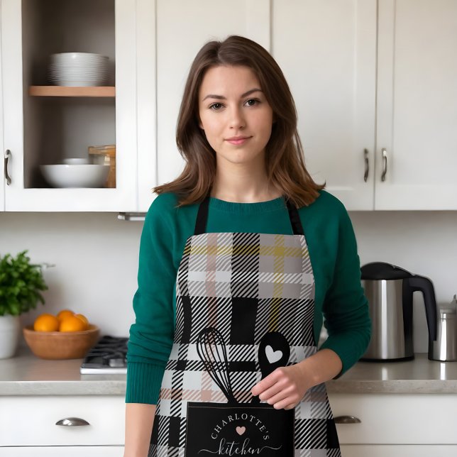 Black Tartan Plaid Faux Pocket Spoon & Whisk Apron (Black Tartan Plaid Faux Pocket Spoon & Whisk Apron)