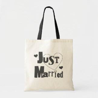 Black Text with Heart Just Married Tote Bag